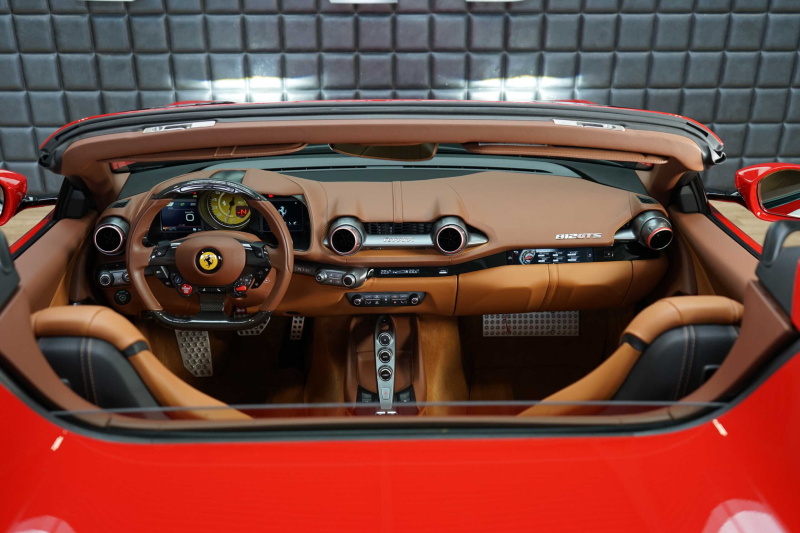 Ferrari 812 GTS