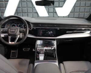 Audi SQ8