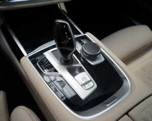 BMW 7 SERIES